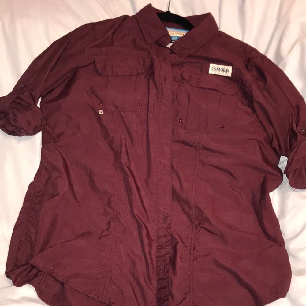 Magellan button down